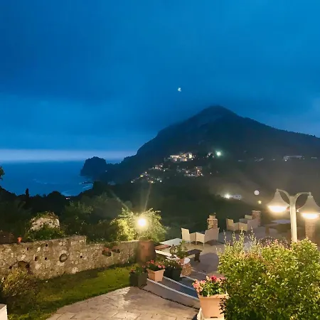 Ermones Penelope Vakantiehuis