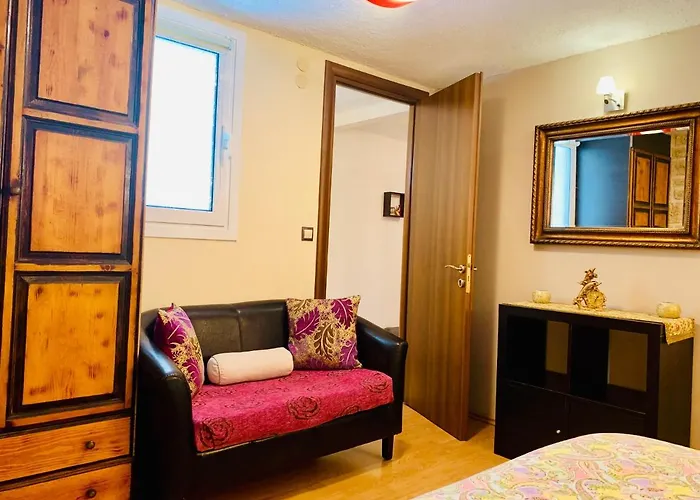 Ermones Penelope * Vátos